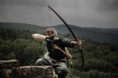 Mittelalter-Cosplay oder Gewandung