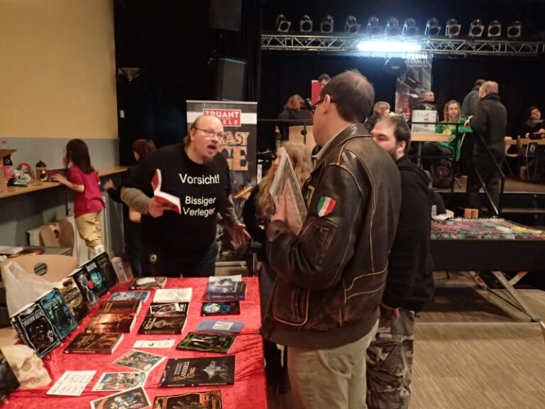 2016 Cave Con 039