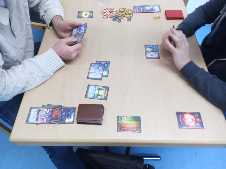 Keyforge002
